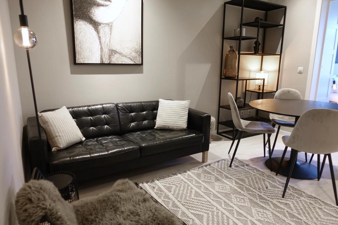 3 Room Luxury Design Apartment With Airconditioning, Close To Gent St-Pieters Station Gante Exterior foto