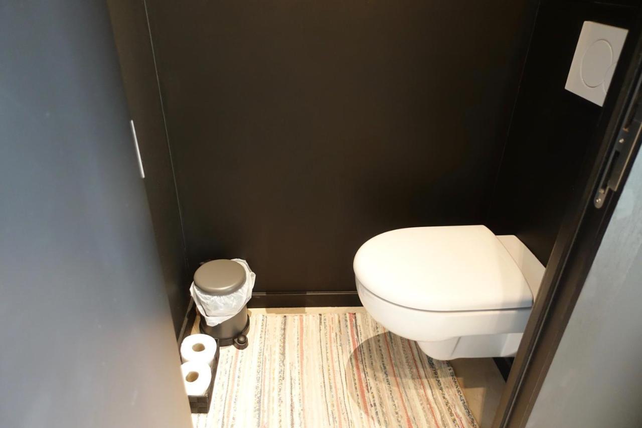 3 Room Luxury Design Apartment With Airconditioning, Close To Gent St-Pieters Station Gante Exterior foto